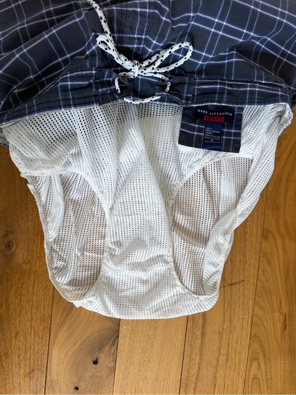 Men’s Swim Trunks Plaid Mark Alexander Sport Shorts Navy Swim Trunks Size XL